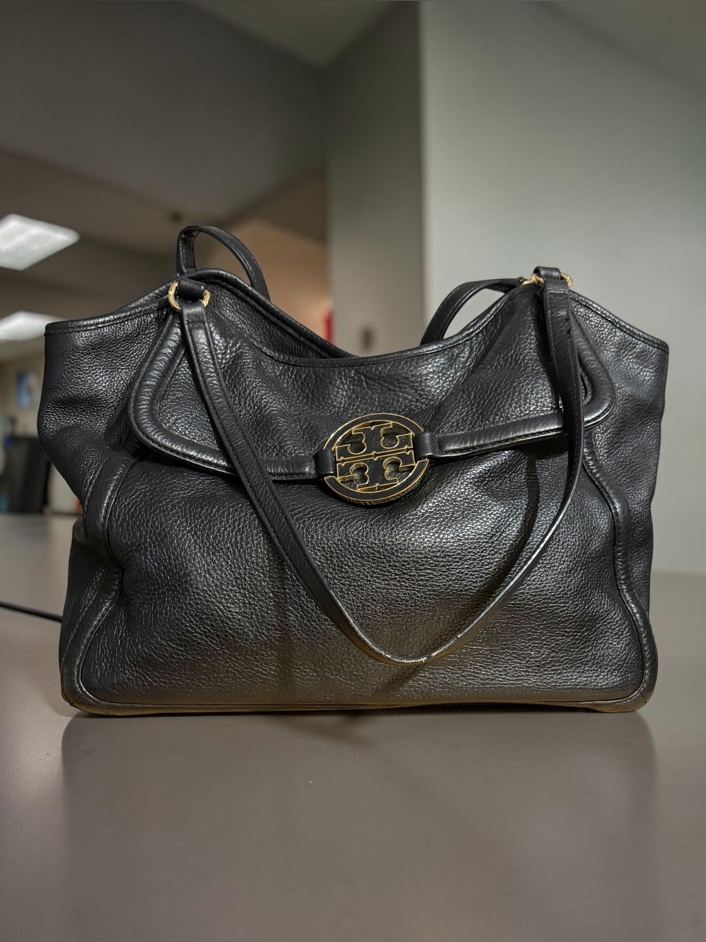 Tory Burch Black Pebbled Leather Amanda Logo Tote Shoulder Bag Gold Hardware